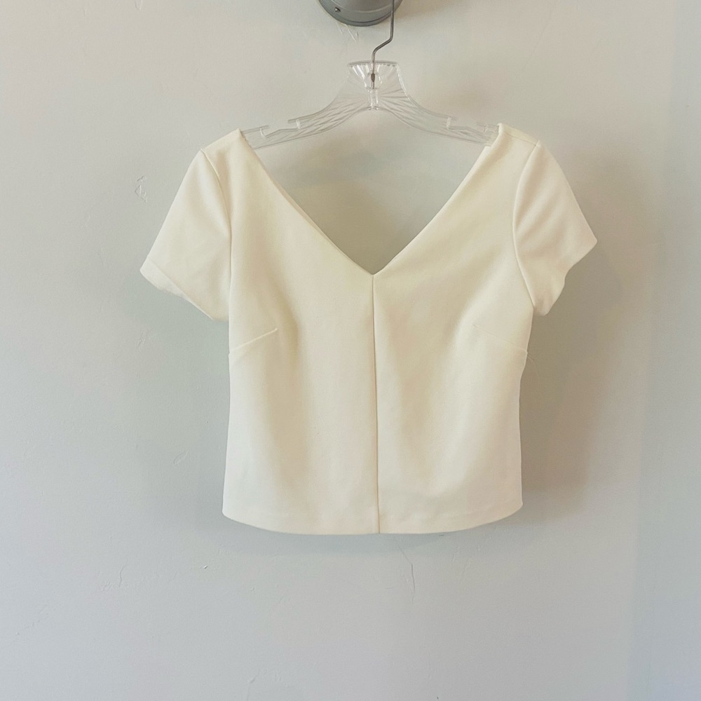 Zara Sz M White Crop Top with Statement Zipper on Back Side
